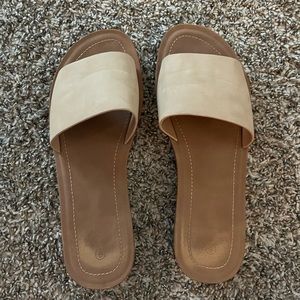 Cute slip-on’s